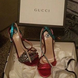 Gucci heel